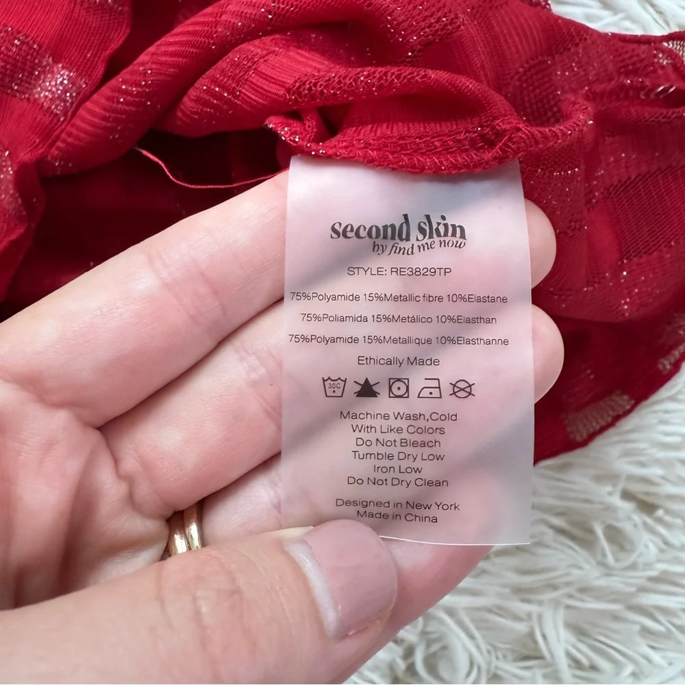Second Skin Find Me Now Metallic Red Skirt Bolero Set Size